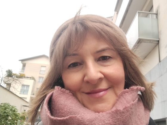 Καθηγήτρια γαλλικών εξειδίκευση στα μαθήματα και στη βοήθεια φοιτητών για τη γαλλική φιλολογία. Βήχου Χριστίνα